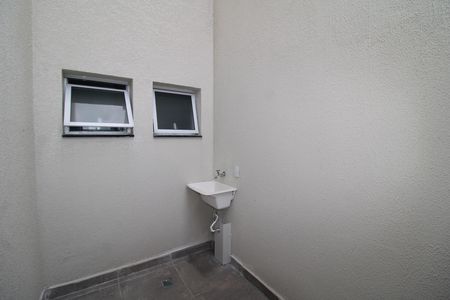 Apartamento para alugar com 27m², 1 quarto e sem vagaÁrea de Serviço