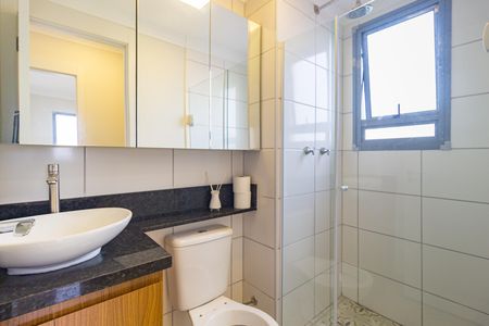 Banheiro de apartamento para alugar com 1 quarto, 35m² em Mooca, São Paulo