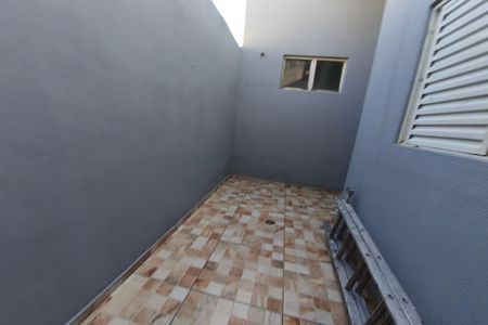Corredor - Quintal de casa para alugar com 3 quartos, 84m² em Residencial São José, Campinas