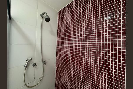 Apartamento para alugar com 68m², 2 quartos e 1 vaga Apartamento para alugar com 68m², 2 quartos e 1 vagaBanheiro da Suíte