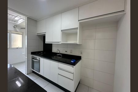 Apartamento para alugar com 68m², 2 quartos e 1 vaga Apartamento para alugar com 68m², 2 quartos e 1 vagaCozinha