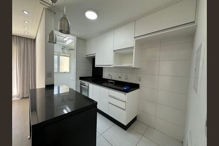 Apartamento para alugar com 68m², 2 quartos e 1 vaga Apartamento para alugar com 68m², 2 quartos e 1 vagaCozinha
