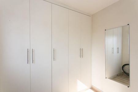 Apartamento à venda com 42m², 2 quartos e sem vaga Apartamento à venda com 42m², 2 quartos e sem vagaQuarto 2 - Armários
