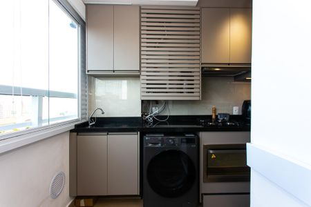 Apartamento à venda com 42m², 2 quartos e sem vaga Apartamento à venda com 42m², 2 quartos e sem vagaÁrea de Serviço