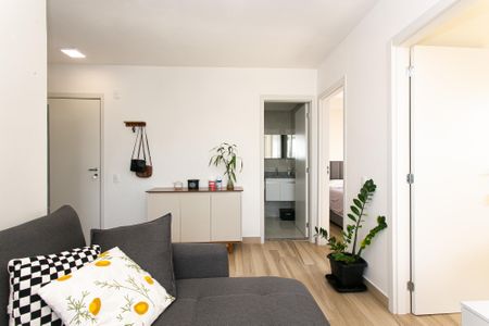 Apartamento à venda com 42m², 2 quartos e sem vaga Apartamento à venda com 42m², 2 quartos e sem vagaSala