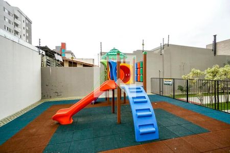 Apartamento à venda com 42m², 2 quartos e sem vaga Apartamento à venda com 42m², 2 quartos e sem vagaÁrea comum - Playground