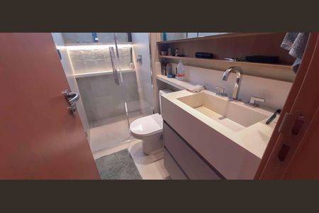 Apartamento à venda com 74m², 3 quartos e 2 vagas