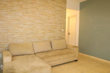 Apartamento à venda com 62m², 2 quartos e 1 vagaSala