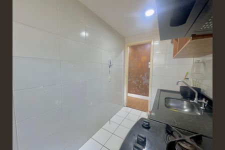 Cozinha de apartamento para alugar com 2 quartos, 47m² em Jardim Silvestre, Guarulhos