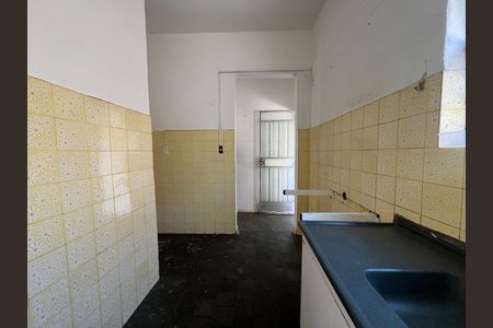 Cozinha de apartamento para alugar com 2 quartos, 50m² em Novo Progresso, Belo Horizonte