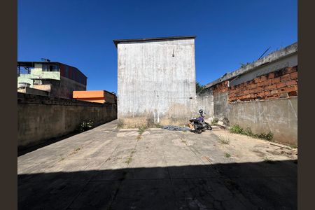 Garagem de apartamento para alugar com 2 quartos, 50m² em Novo Progresso, Belo Horizonte
