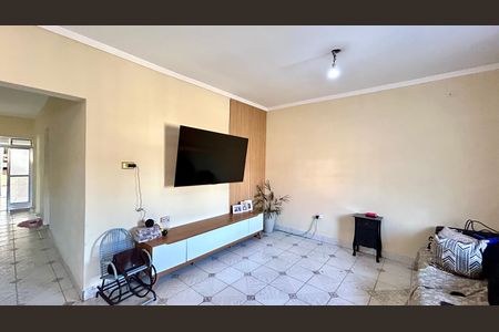 Casa à venda com 290m², 3 quartos e 1 vagaSala