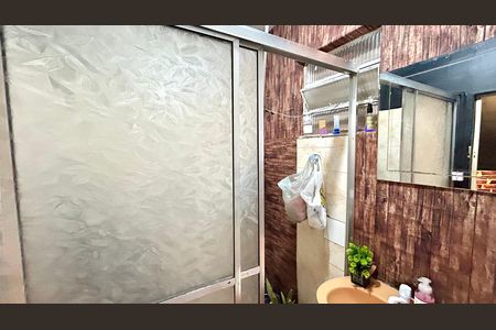 Casa à venda com 290m², 3 quartos e 1 vagaBanheiro 3