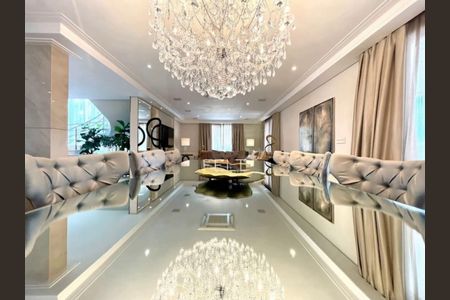 Foto 23 de casa de condomínio à venda com 5 quartos, 900m² em Tamboré, Santana de Parnaíba