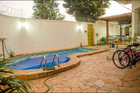 Área comum - Piscina de casa à venda com 3 quartos, 250m² em Vila Froes, Goiânia