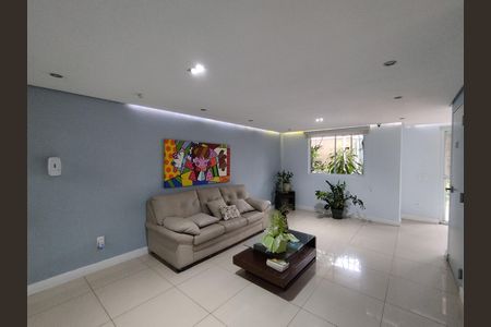 Apartamento para alugar com 48m², 2 quartos e 1 vaga Apartamento para alugar com 48m², 2 quartos e 1 vagaHall de entrada