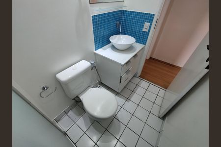 Banheiro - torneira de apartamento para alugar com 2 quartos, 48m² em Vila Vera, São Paulo