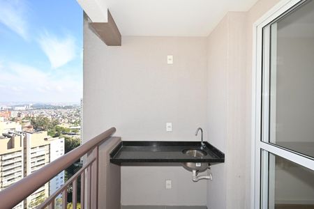 Apartamento para alugar com 56m², 2 quartos e 1 vagaVaranda