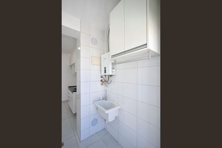 Apartamento para alugar com 56m², 2 quartos e 1 vagaÁrea de Serviço 