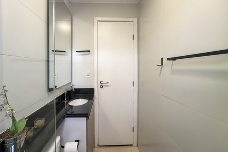 Apartamento para alugar com 76m², 2 quartos e 1 vaga Apartamento para alugar com 76m², 2 quartos e 1 vagaBanheiro