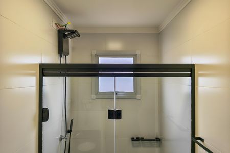 Apartamento para alugar com 76m², 2 quartos e 1 vaga Apartamento para alugar com 76m², 2 quartos e 1 vagaBanheiro da Suíte 1