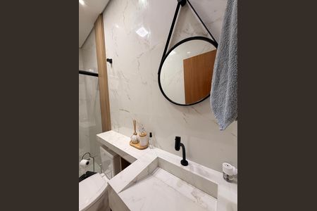 Casa à venda com 149m², 3 quartos e 2 vagasBanheiro Social