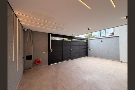 Casa à venda com 149m², 3 quartos e 2 vagasGaragem 