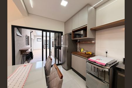 Casa à venda com 149m², 3 quartos e 2 vagasCozinha