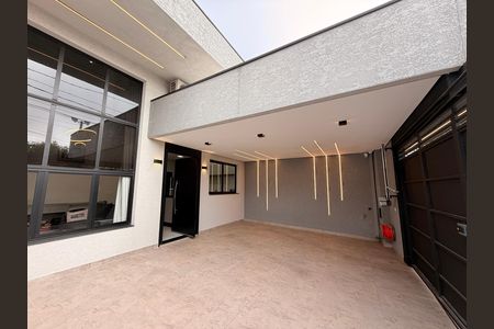 Casa à venda com 149m², 3 quartos e 2 vagasGaragem 