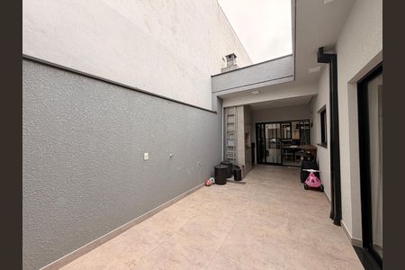 Casa à venda com 149m², 3 quartos e 2 vagasQuintal com Churrasqueira