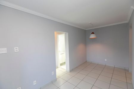SALA DOIS AMBIENTES COM VARANDA de apartamento para alugar com 3 quartos, 65m² em Parque Brasília, Campinas