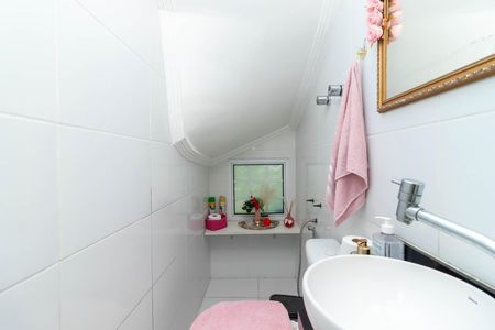 Lavabo de casa para alugar com 3 quartos, 220m² em Vila Barbosa, São Paulo