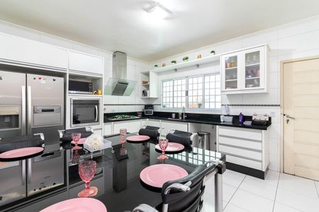Cozinha de casa para alugar com 3 quartos, 220m² em Vila Barbosa, São Paulo