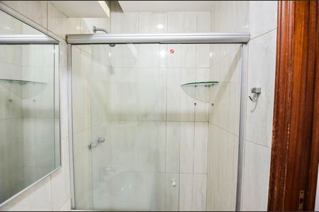 Apartamento à venda com 135m², 3 quartos e 2 vagas Apartamento à venda com 135m², 3 quartos e 2 vagasBanheiro Social