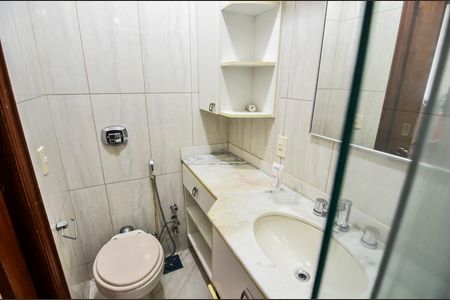 Apartamento à venda com 135m², 3 quartos e 2 vagas Apartamento à venda com 135m², 3 quartos e 2 vagasBanheiro Social