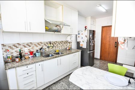 Cozinha de apartamento à venda com 3 quartos, 135m² em Tijuca, Rio de Janeiro