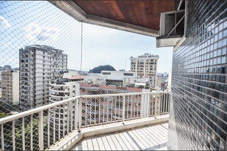 Apartamento à venda com 135m², 3 quartos e 2 vagas Apartamento à venda com 135m², 3 quartos e 2 vagasQuarto 2