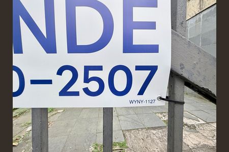 Placa de casa para alugar com 4 quartos, 225m² em Parque Colonial, São Paulo