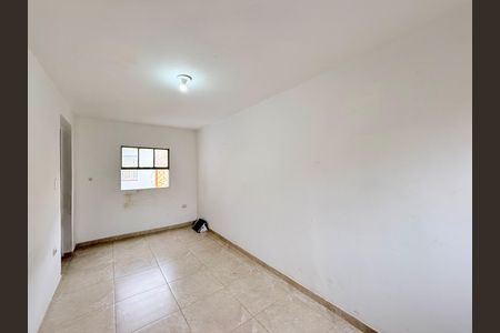 Quarto de casa para alugar com 4 quartos, 225m² em Parque Colonial, São Paulo