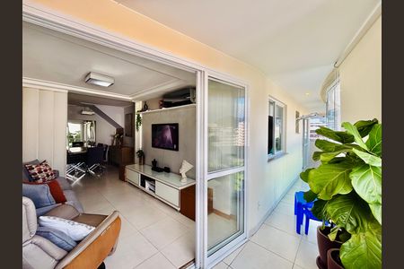 Apartamento à venda com 207m², 3 quartos e 2 vagas