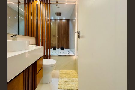 Apartamento à venda com 207m², 3 quartos e 2 vagas