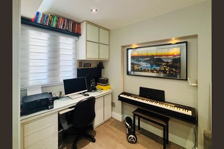 Apartamento à venda com 207m², 3 quartos e 2 vagas