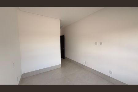 Casa à venda com 190m², 3 quartos e 2 vagasSuíte 3