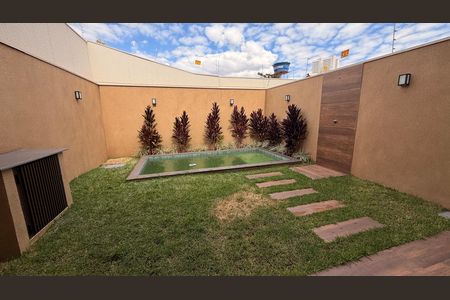 Casa à venda com 190m², 3 quartos e 2 vagasPiscina