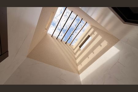 Casa à venda com 190m², 3 quartos e 2 vagasBanheiro da Suíte 2