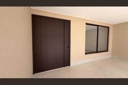Casa à venda com 190m², 3 quartos e 2 vagasGaragem