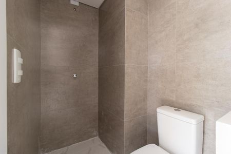 Studio à venda com 28m², 1 quarto e sem vaga Studio à venda com 28m², 1 quarto e sem vagaBanheiro