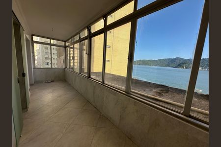 Apartamento para alugar com 74m², 1 quarto e 1 vaga Apartamento para alugar com 74m², 1 quarto e 1 vagaVaranda