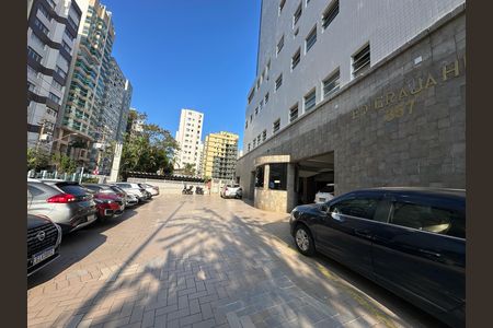 Garagem de apartamento para alugar com 1 quarto, 74m² em Itararé, São Vicente