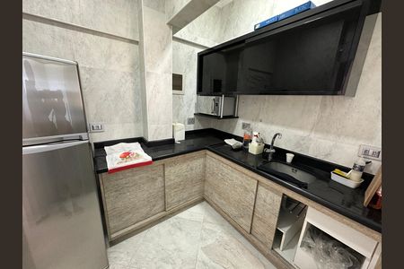Cozinha de apartamento para alugar com 1 quarto, 74m² em Itararé, São Vicente